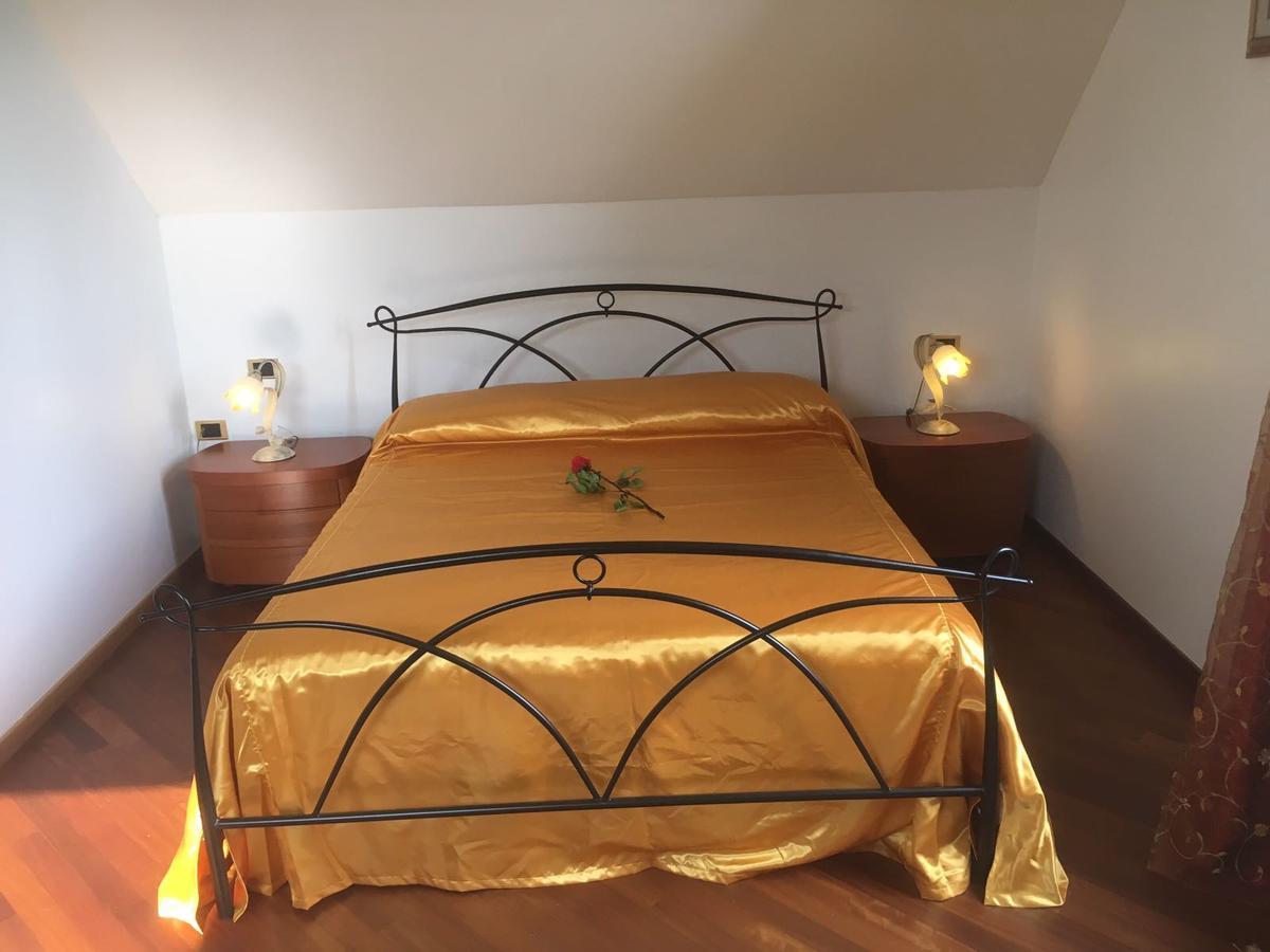 לקו Villa Puccini Bed & Breakfast מראה חיצוני תמונה